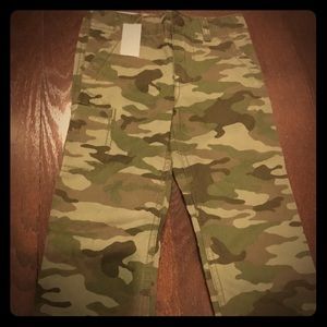 BabyGap 4T pants. Make your own bundle. Never used